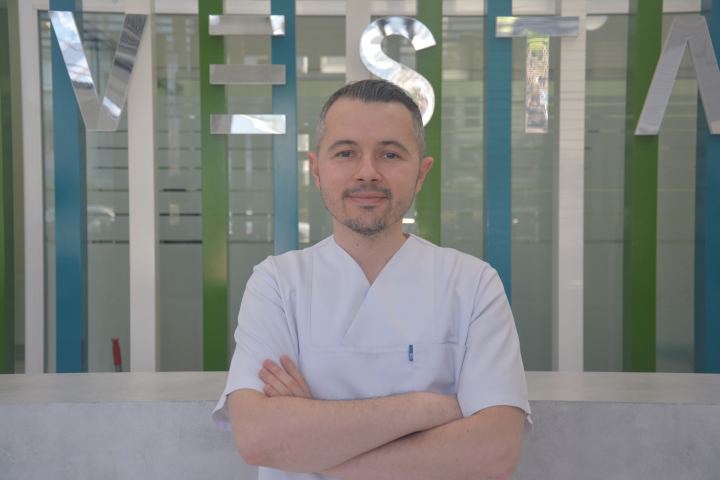 DT. Mehmet Yüzen